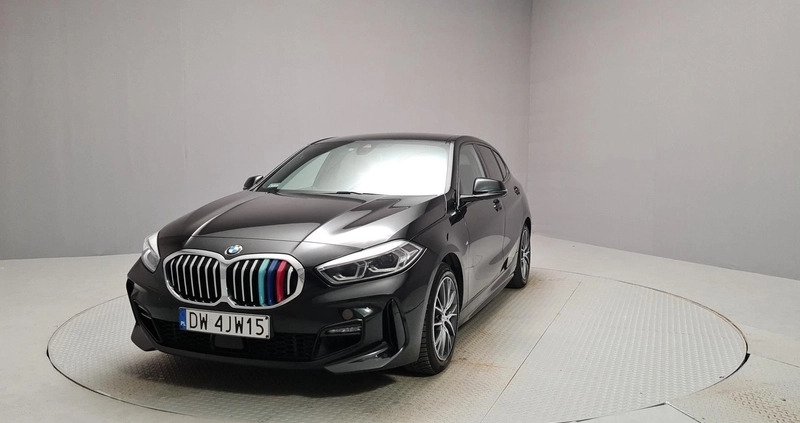 BMW Seria 1 cena 79300 przebieg: 70245, rok produkcji 2020 z Sokołów Małopolski małe 497